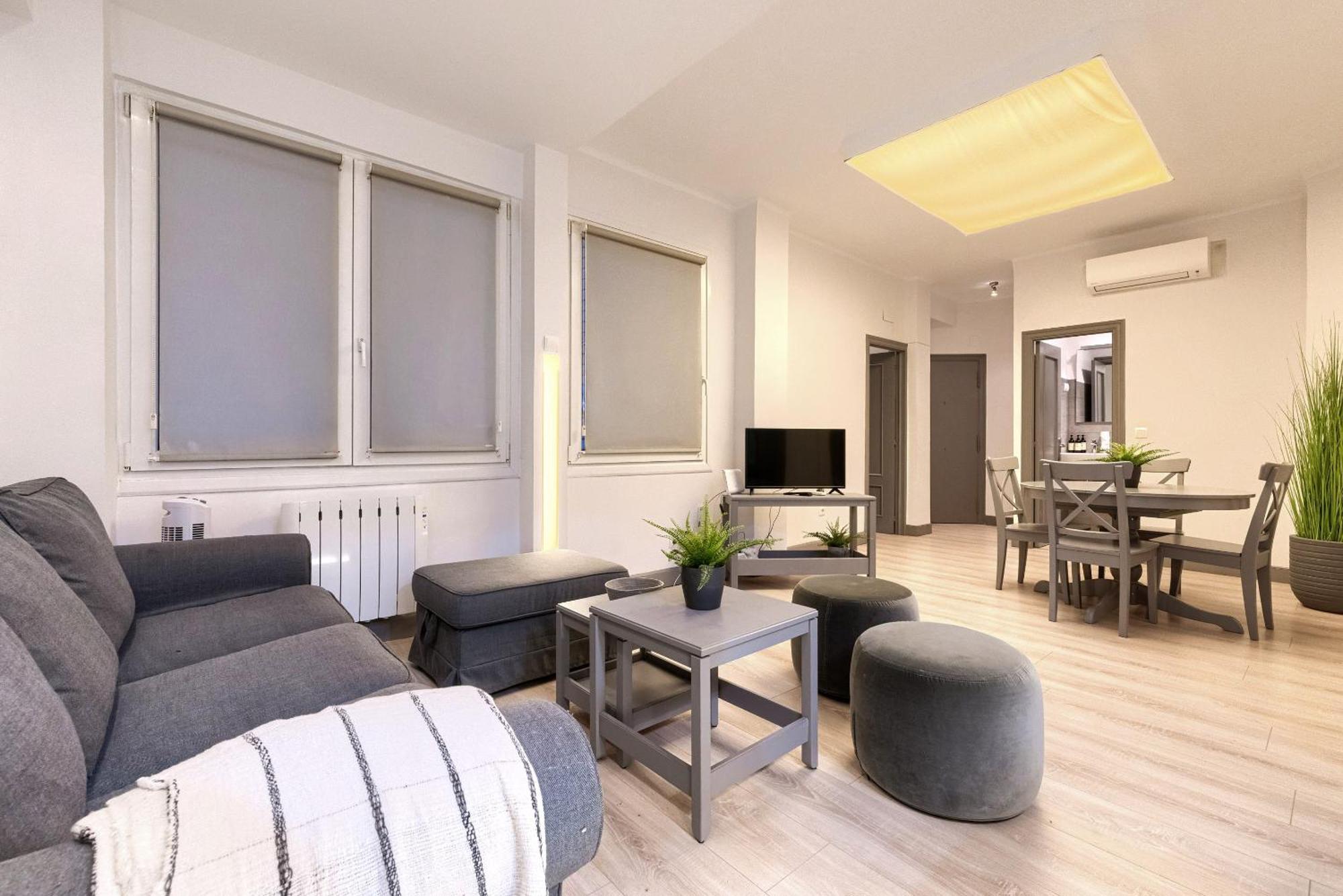 Tristan Vivienda Turistica De Diseno Con Ac Apartment Билбао Екстериор снимка