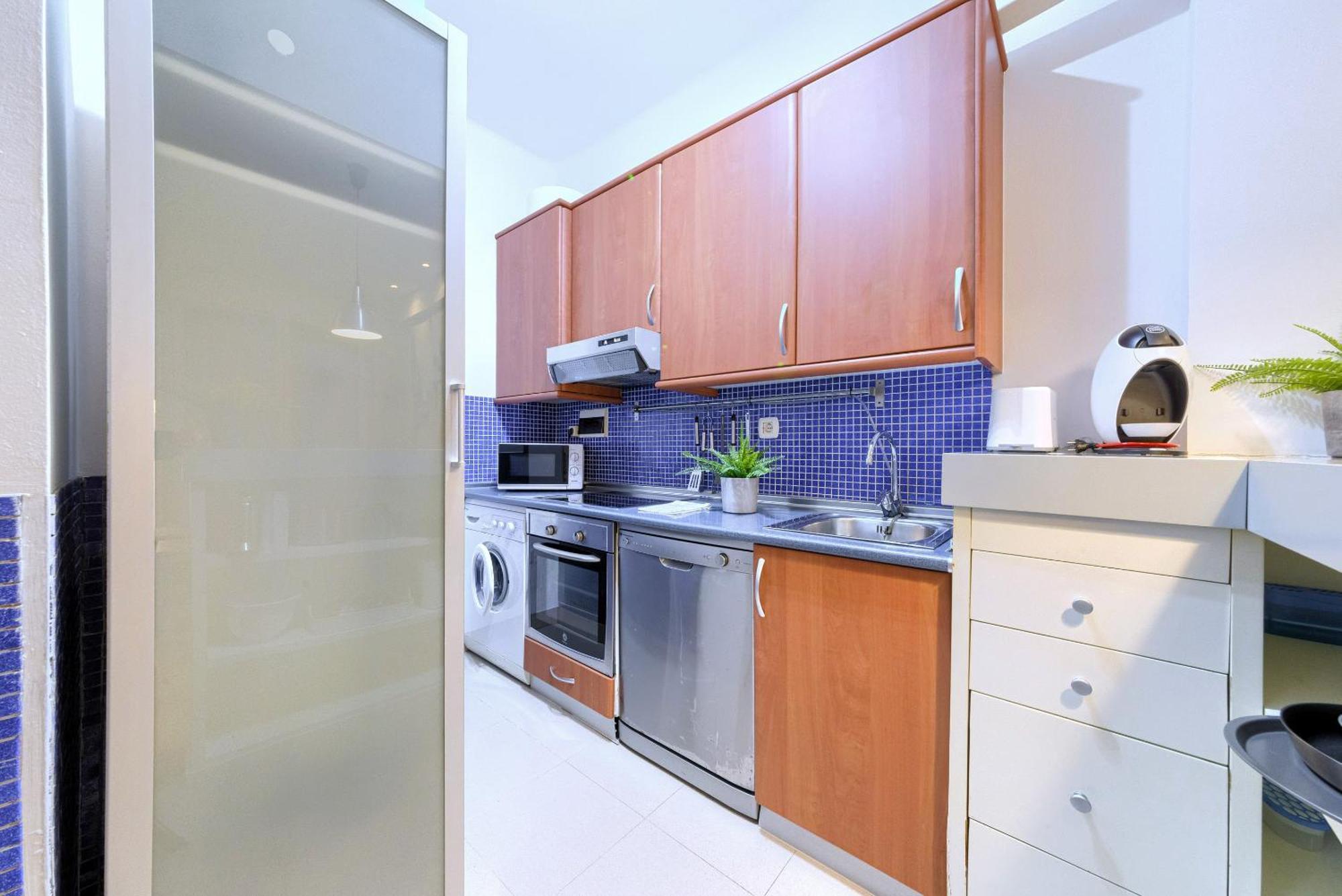 Tristan Vivienda Turistica De Diseno Con Ac Apartment Билбао Екстериор снимка