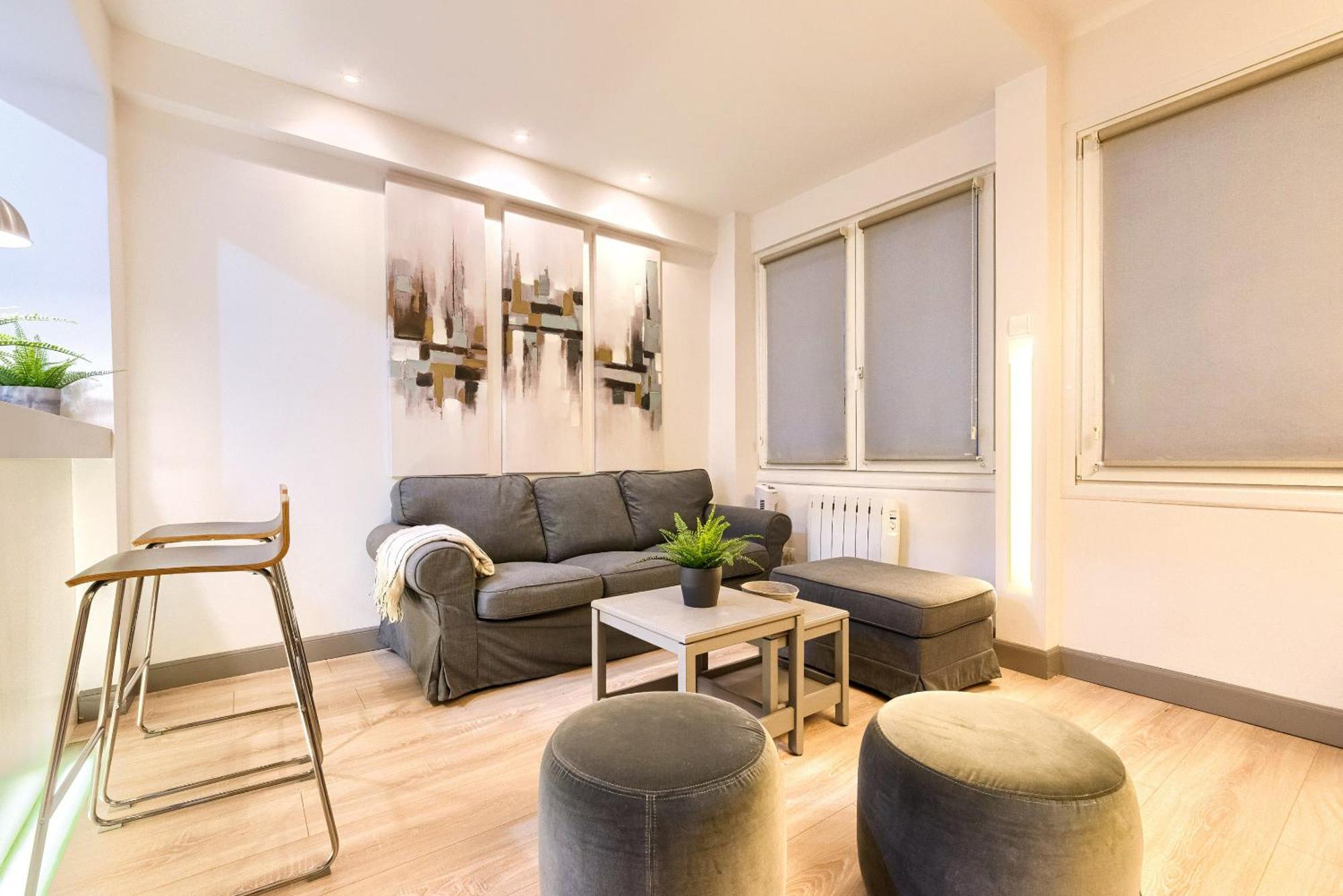 Tristan Vivienda Turistica De Diseno Con Ac Apartment Билбао Екстериор снимка